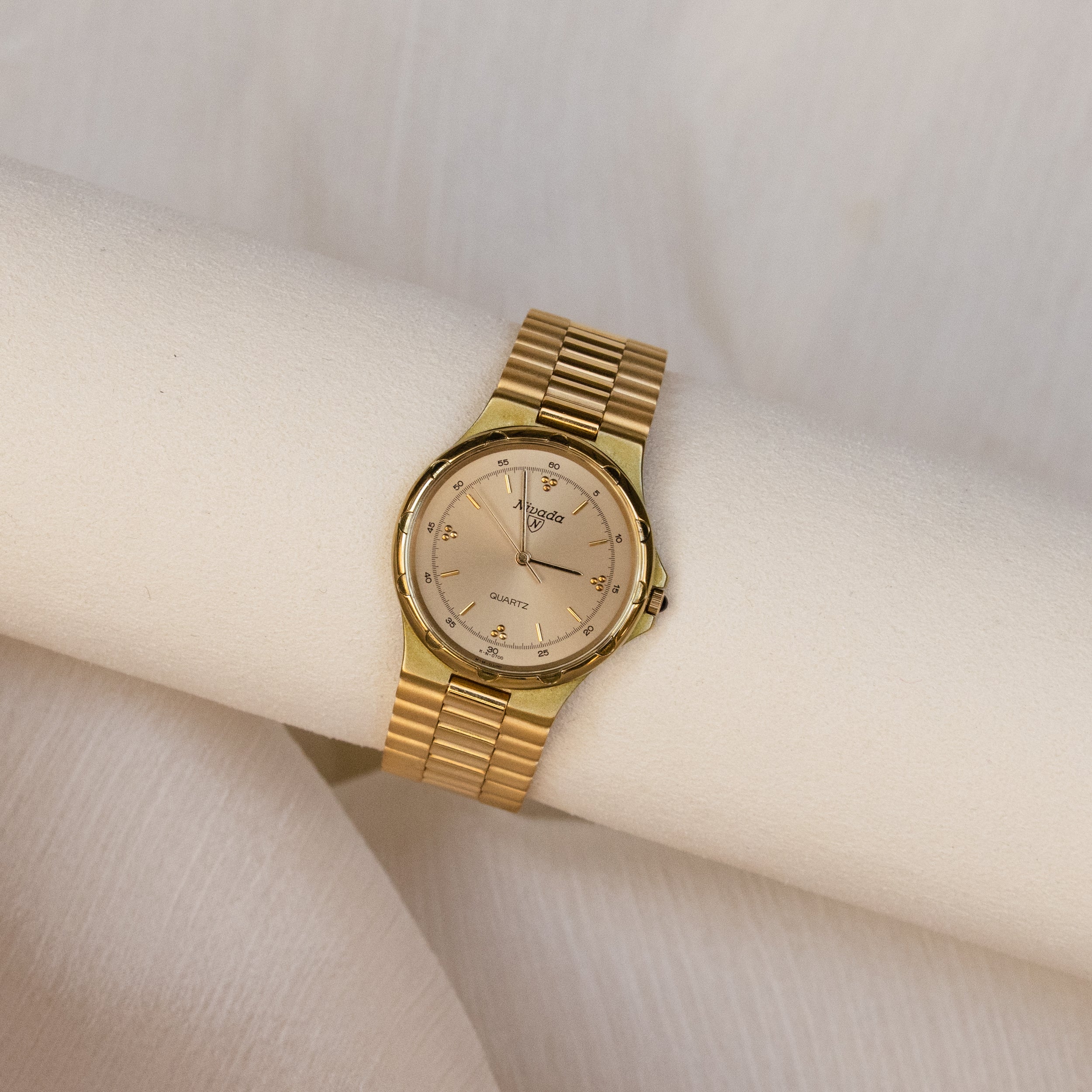 Vintage Nivada Bold Gold Watch