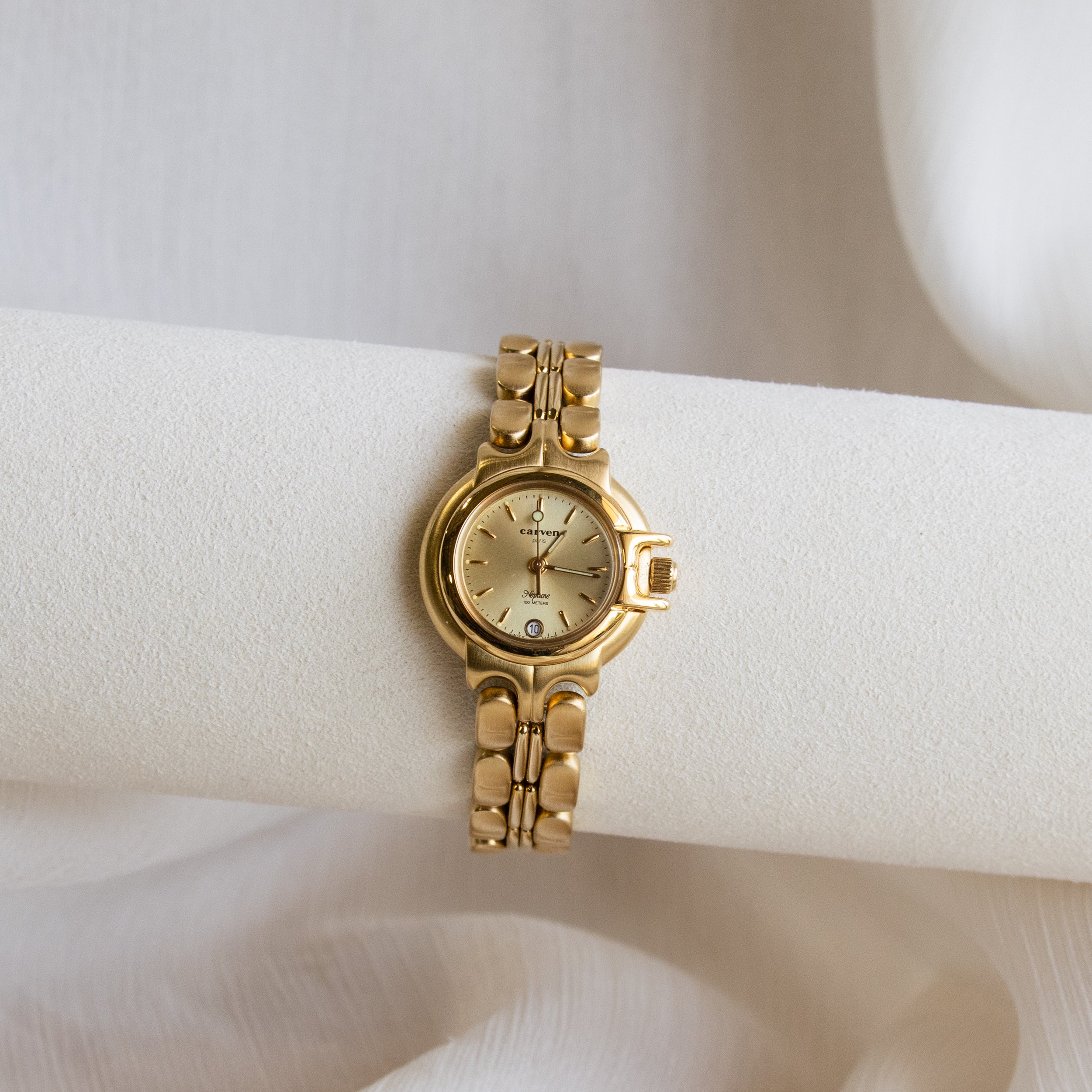 Vintage Carven Swiss Round Gold Watch