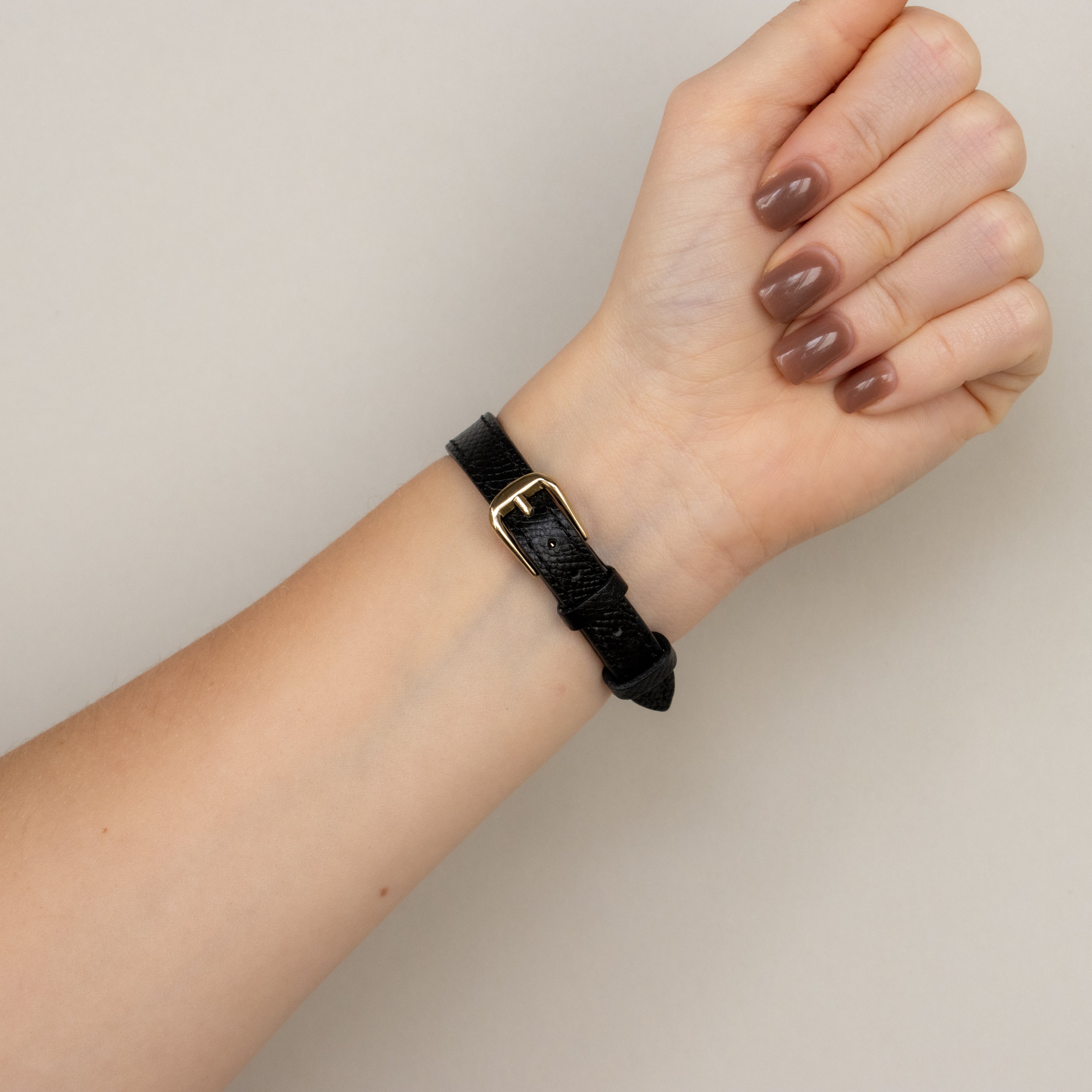 Vintage Nina Ricci Black Strap Two Tone Watch