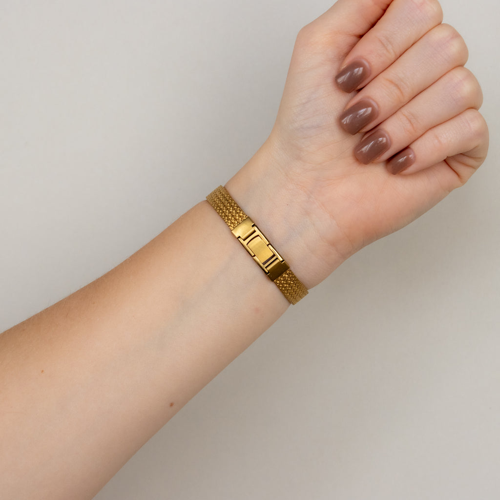 Vintage Citizen Square Mesh Gold Watch