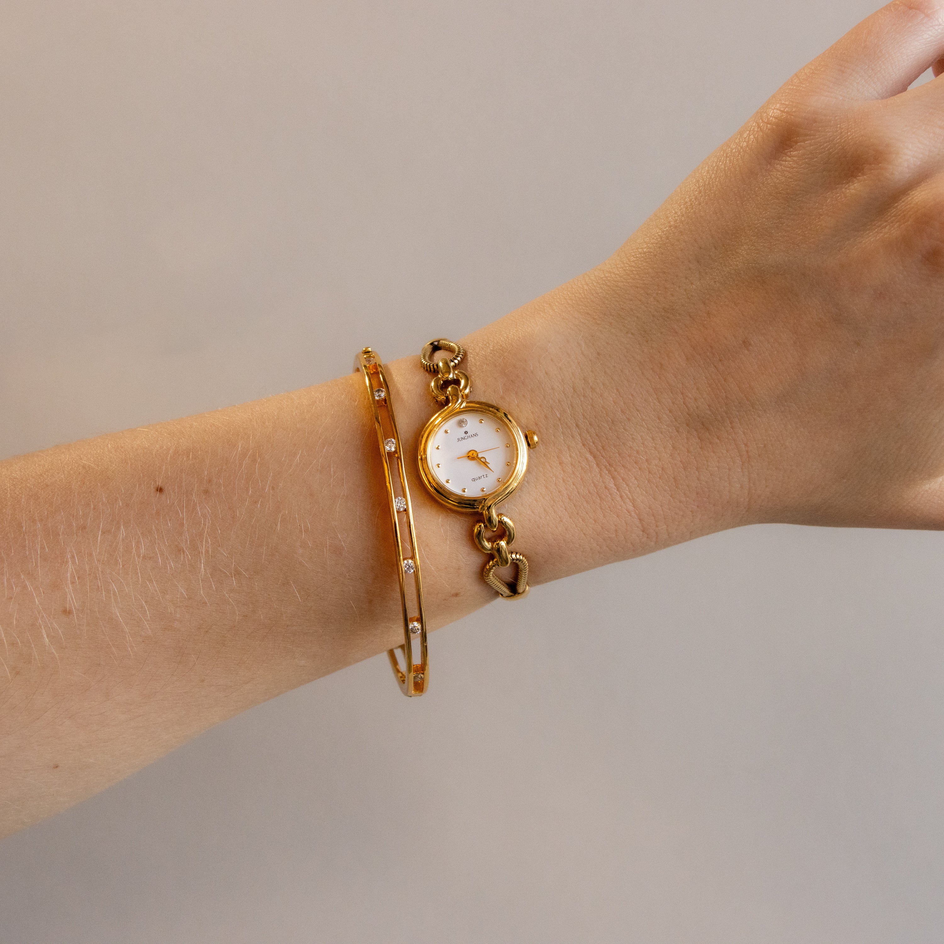 Vintage Junghans Round Rope Gold Watch