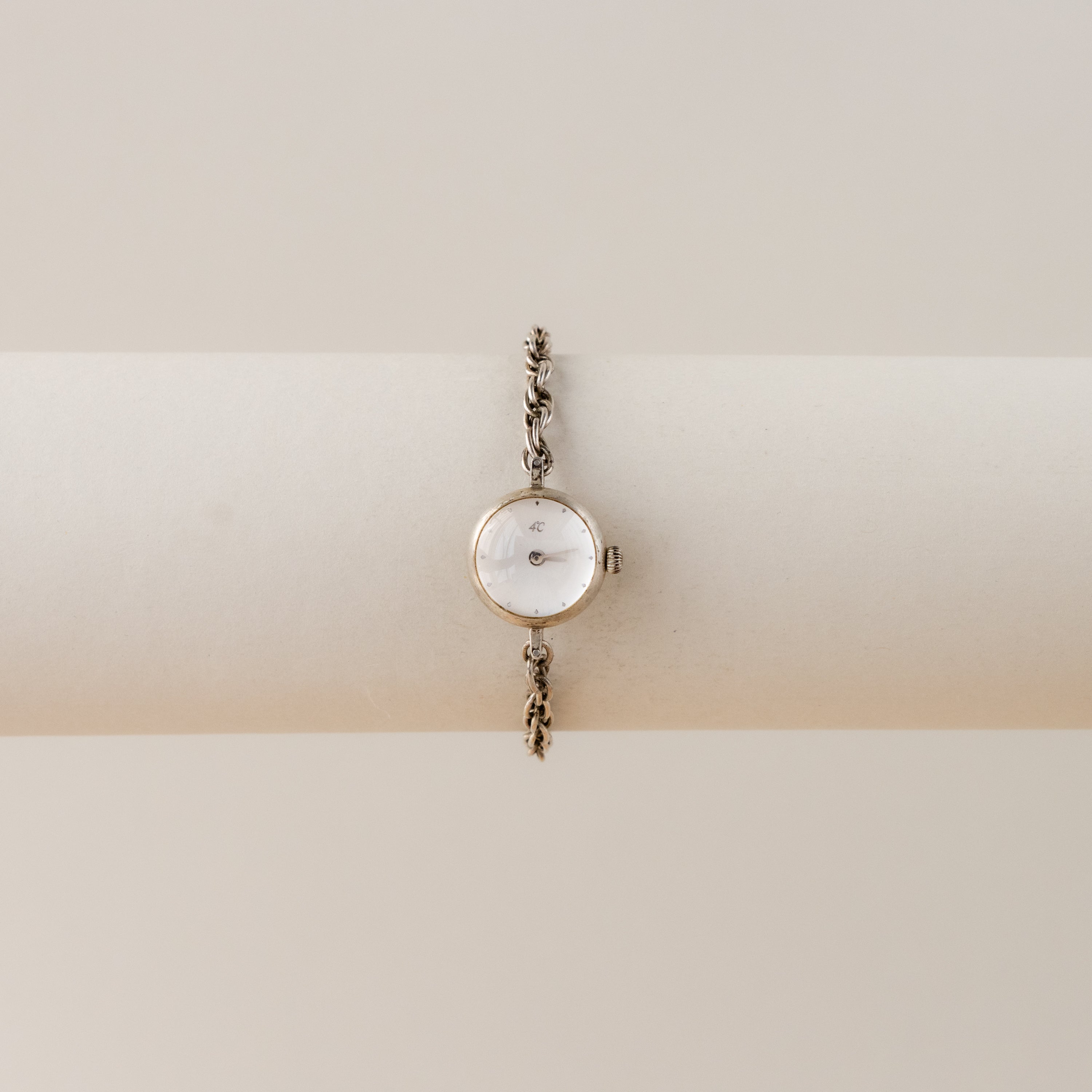 Vintage 4°C Round Chain Silver Watch