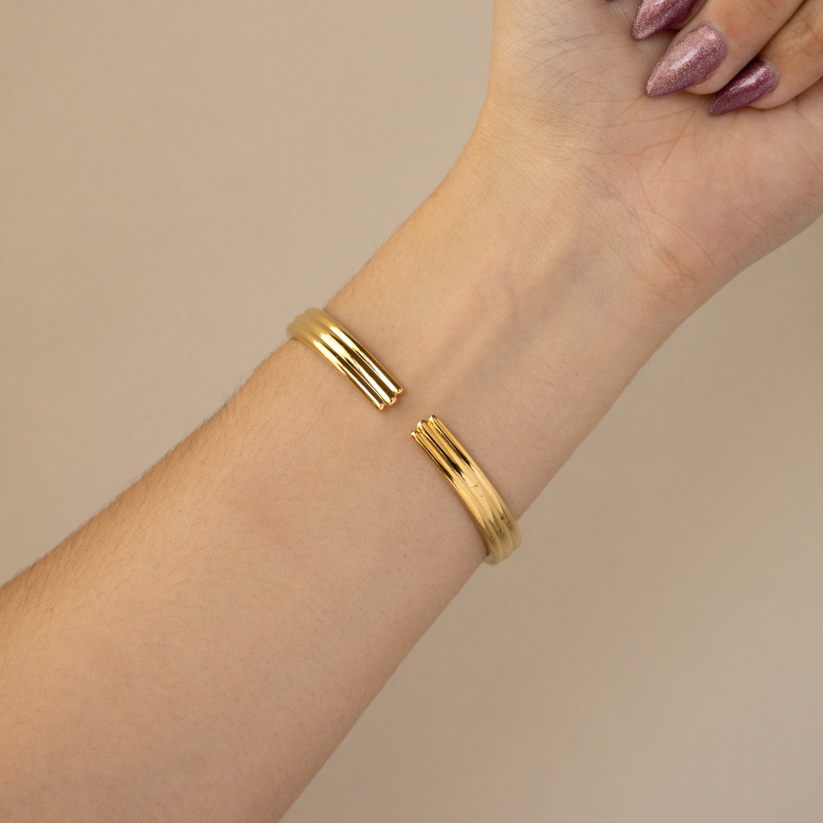 Vintage Guy Laroche Ribbed Cuff Gold Watch