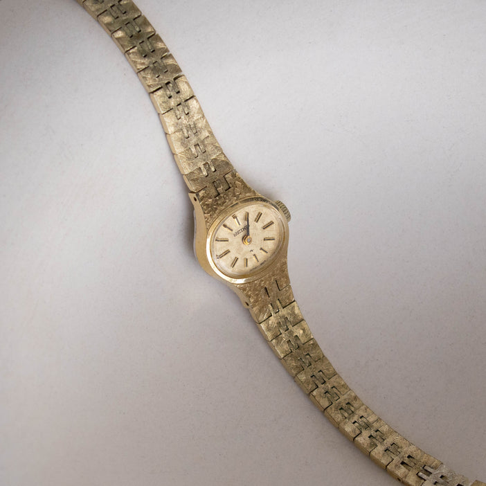 Vintage Seiko Oval Gold Tone Watch