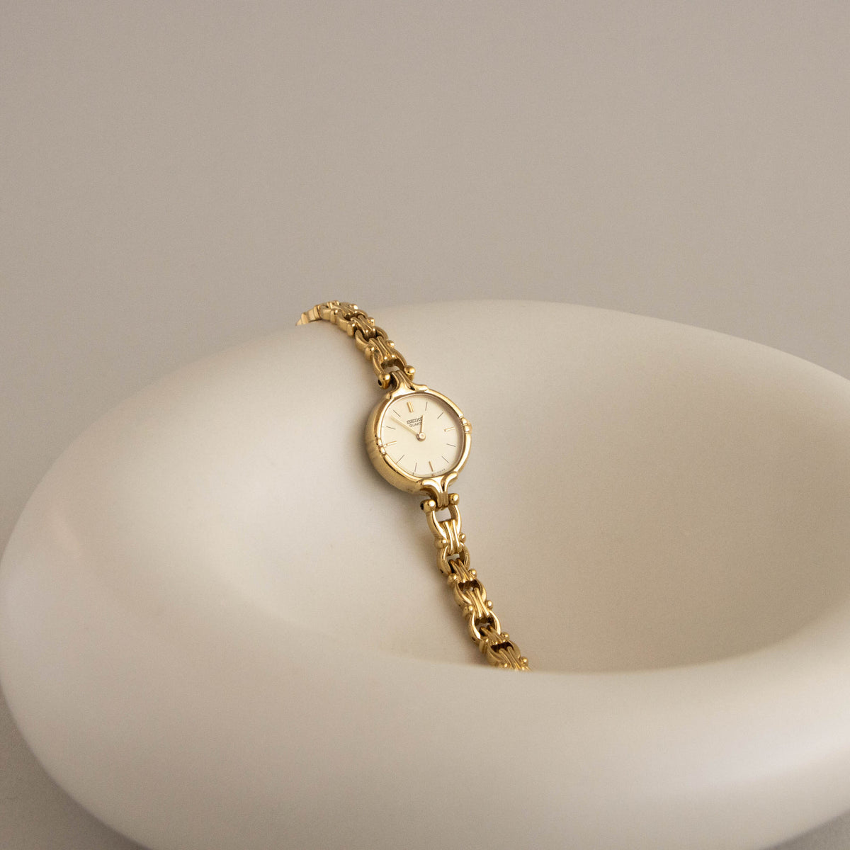 Vintage Seiko Dainty Art Deco Gold Watch