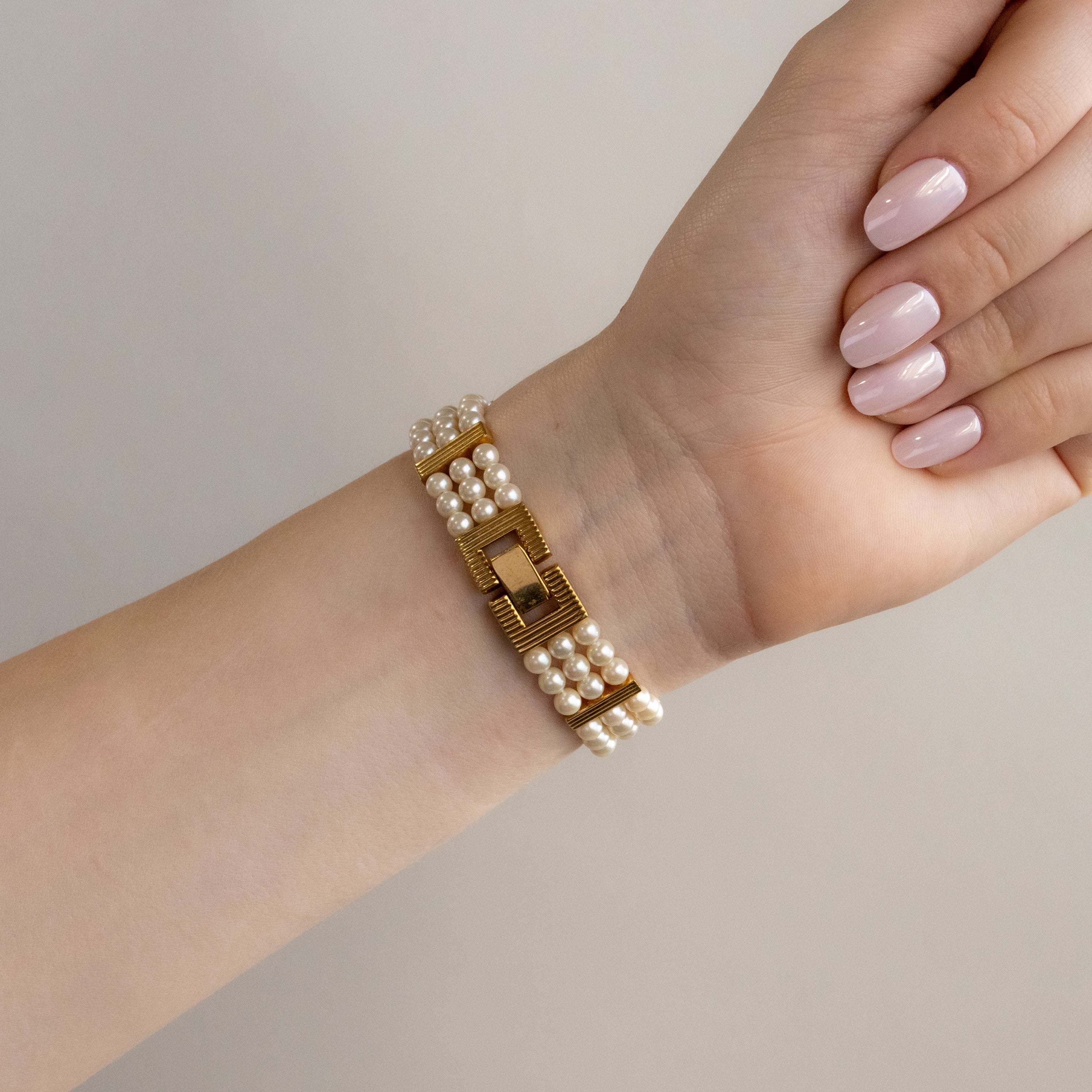 Vintage Mi Saki Swiss Pearl Gold Watch