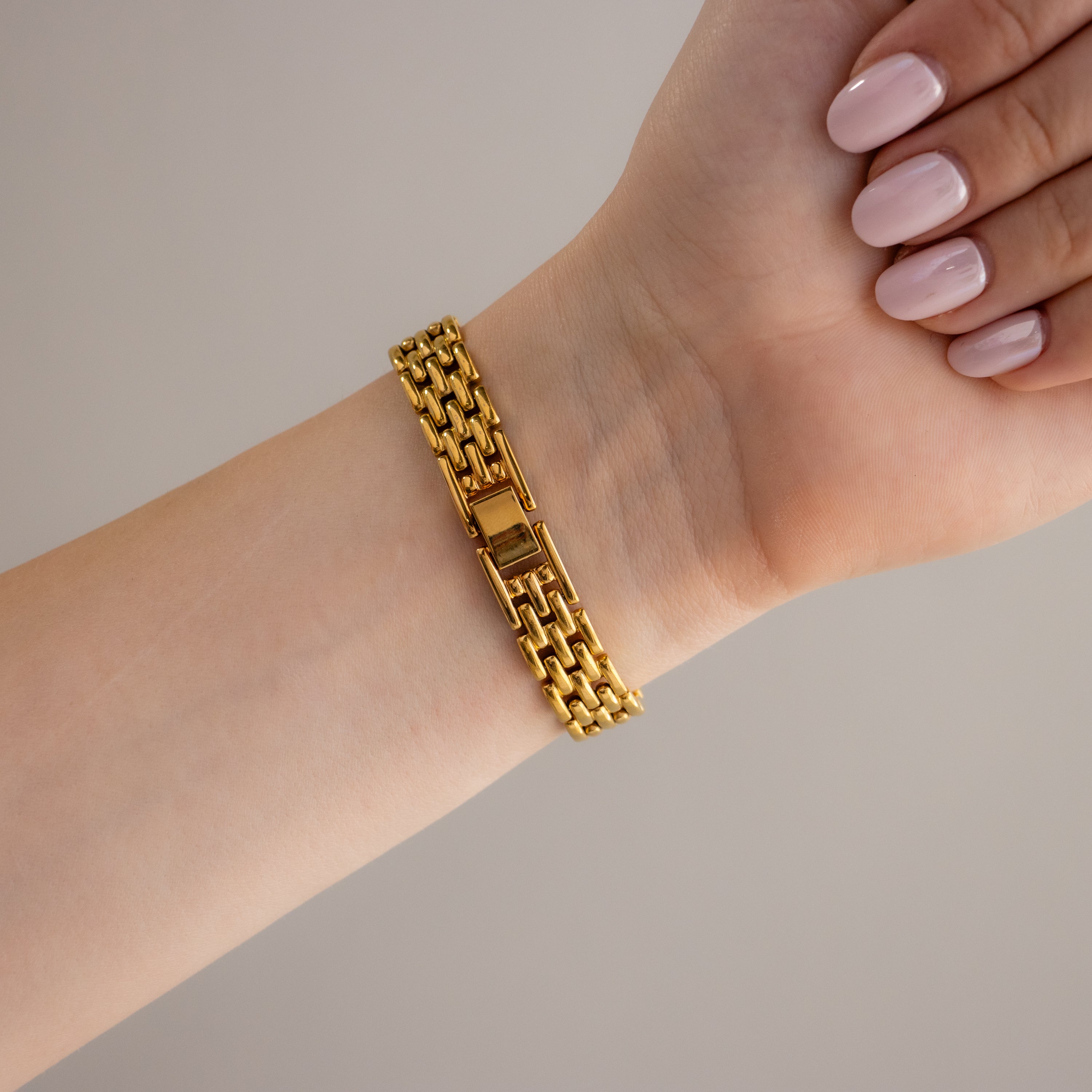 Vintage Kimijima Floral Gold Watch