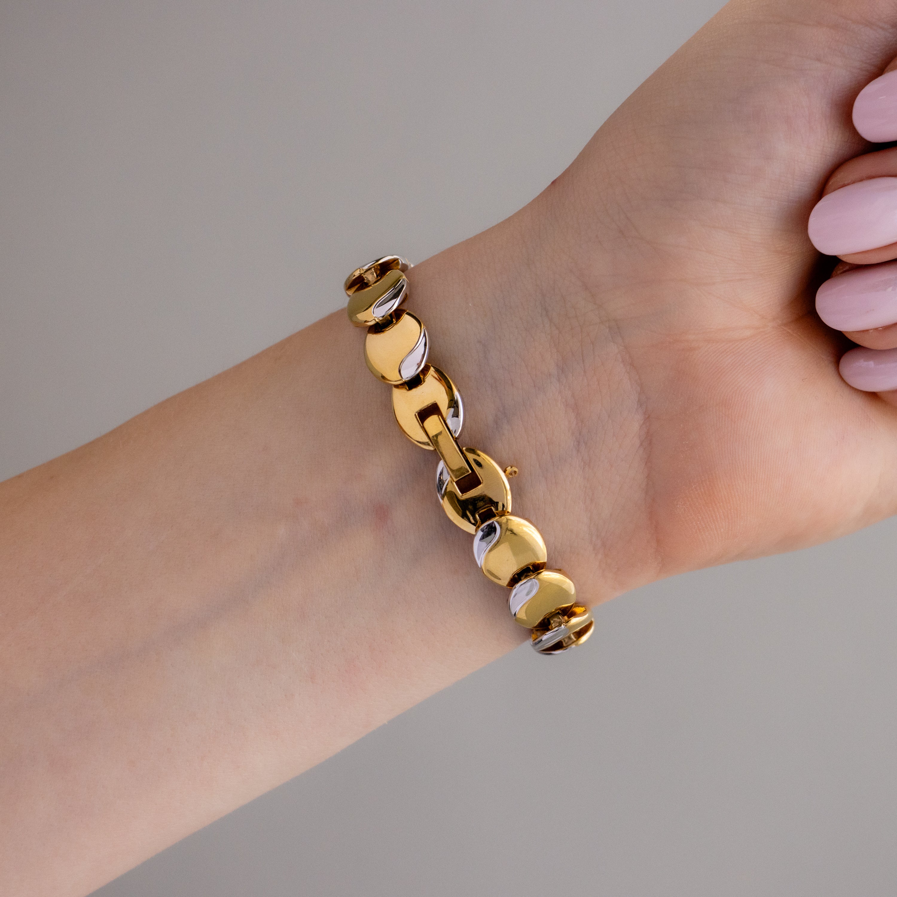 Vintage Seiko Oval Beaded Two Tone Watch