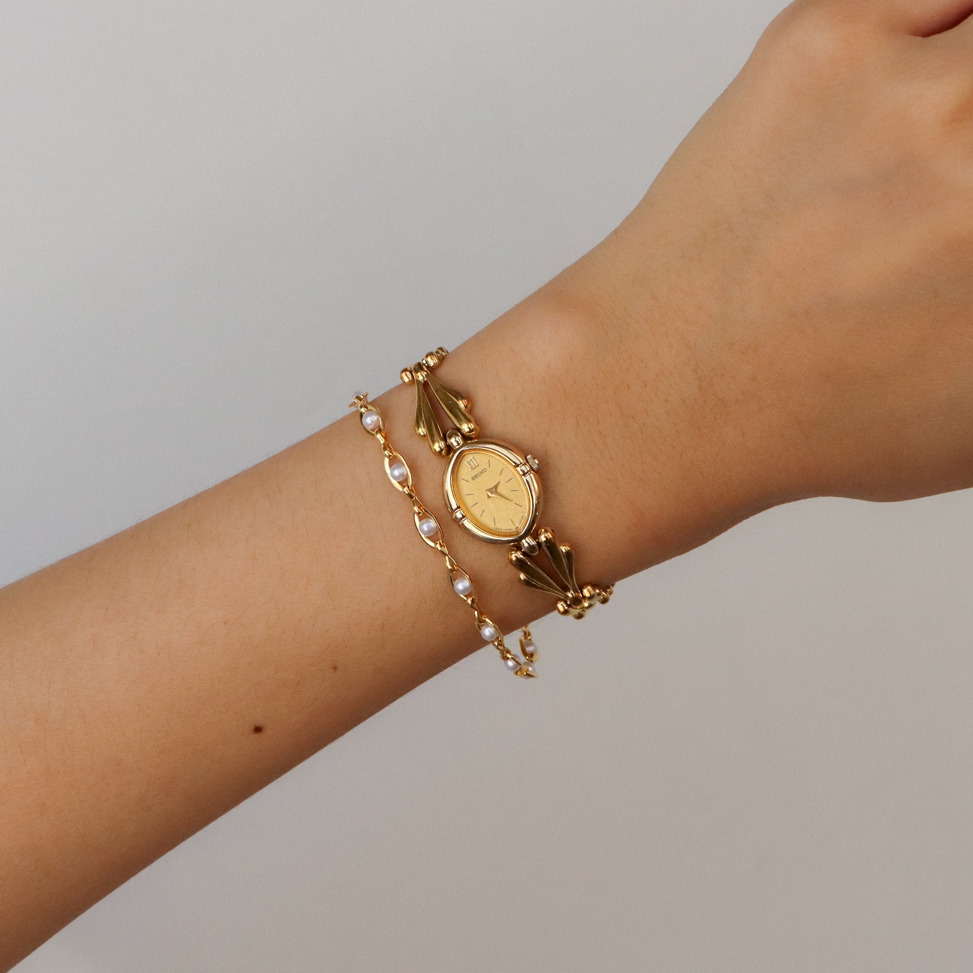 Vintage Seiko Oval Art Deco Gold Women's Watch Caitlyn Minimalist