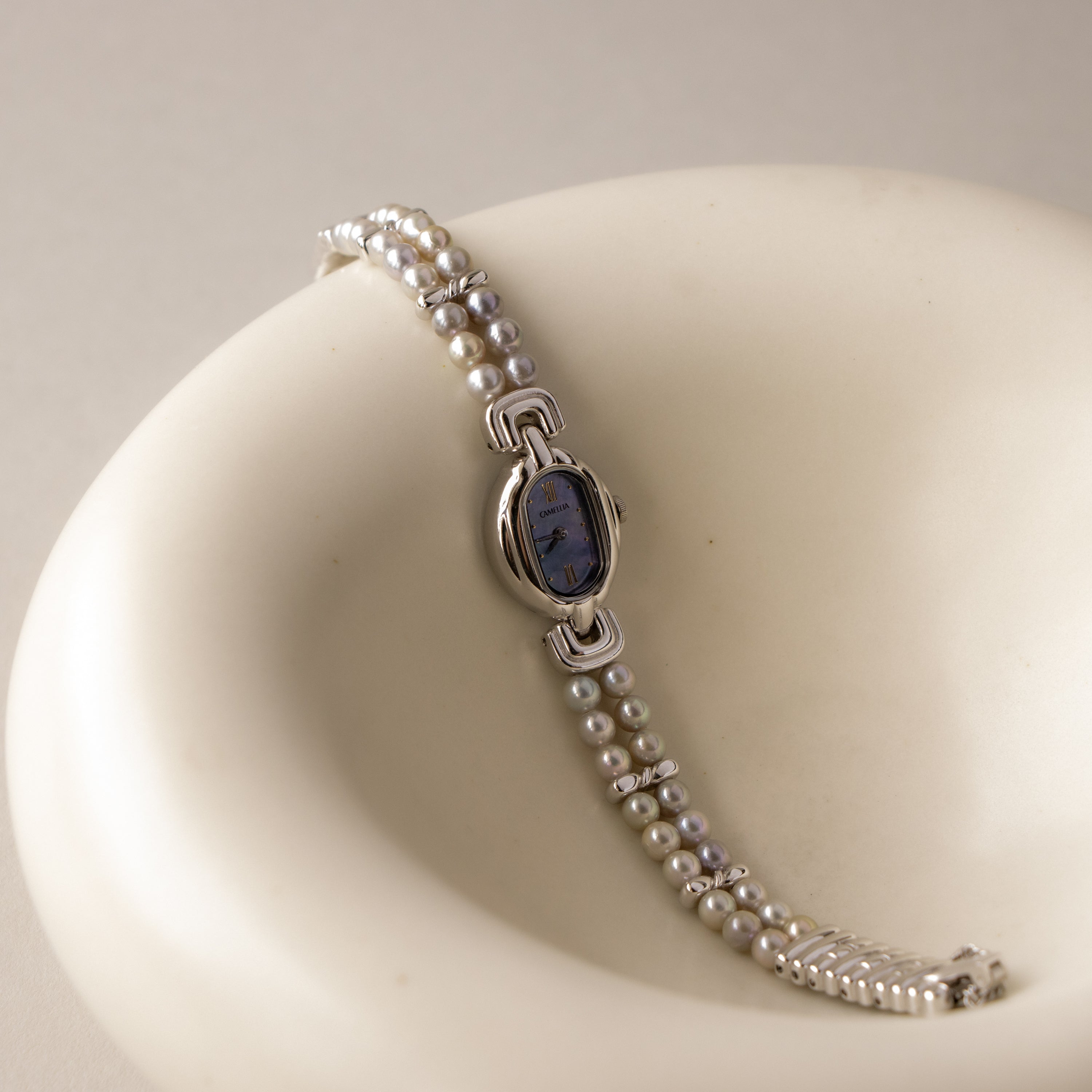 Rare Vintage Camellia Dusk Pearl Silver Watch