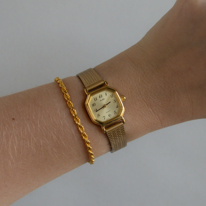 Vintage Alba Mesh Gold Watch