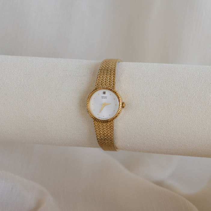 Vintage Seiko Round Mesh Gold Watch