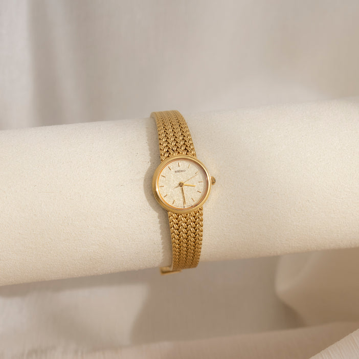 Vintage Seiko Round Gold Watch