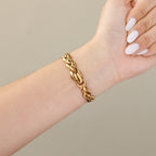 Vintage Seiko Butterfly Strap Gold Watch