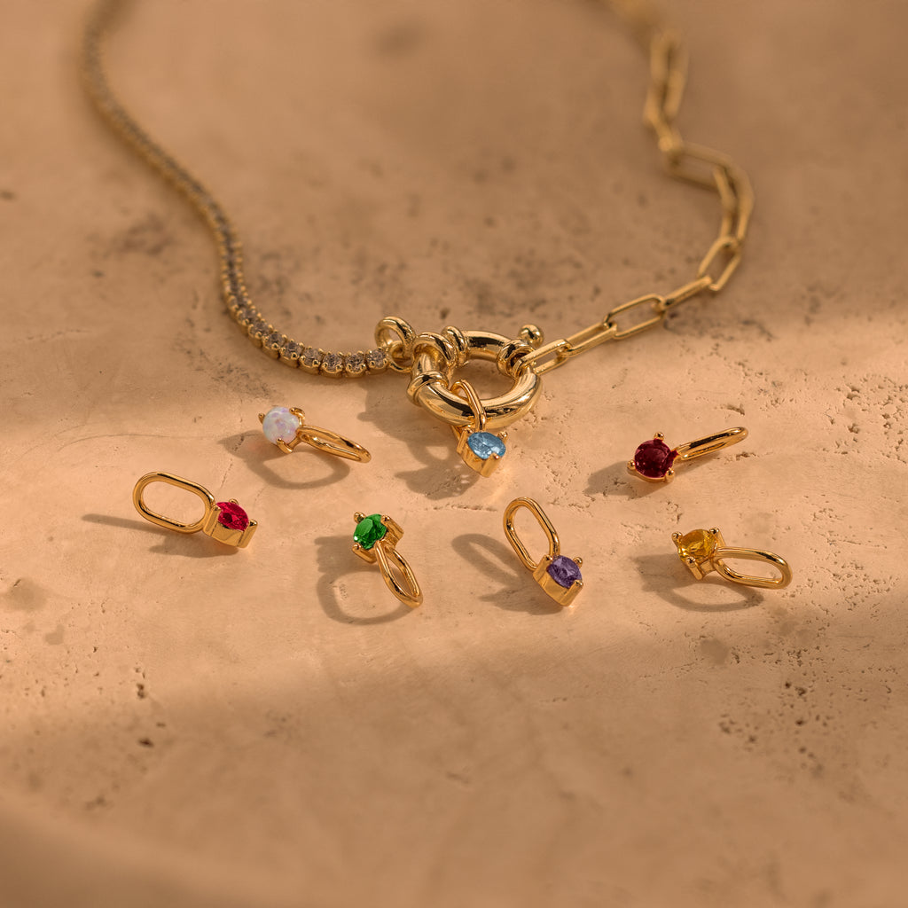 Breloque délicate en opale