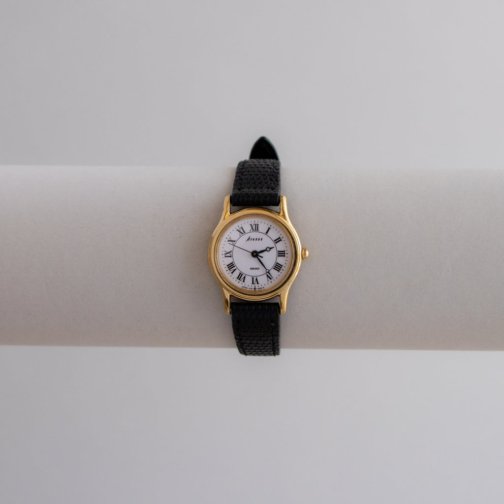 Vintage Seiko Avenue Round Gold Watch