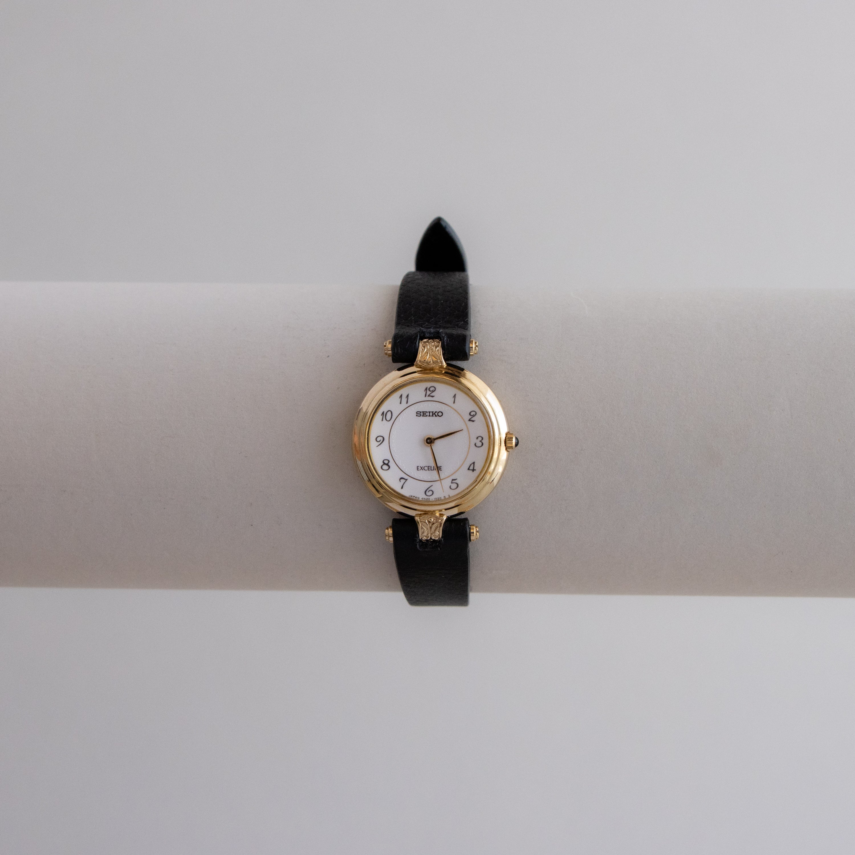 Rare Vintage Seiko Leather Straps Gold Watch