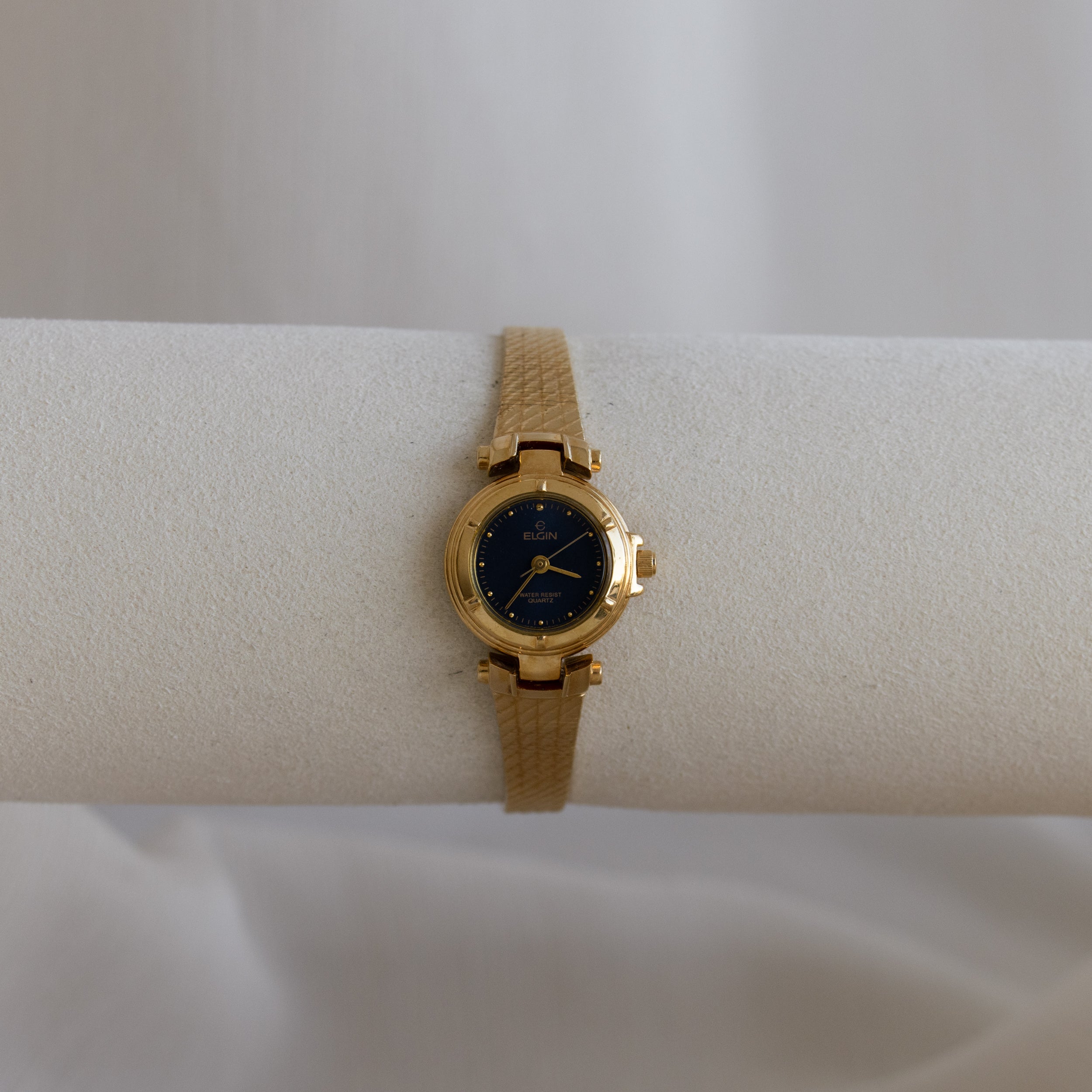 Vintage Elgin Round Gold Watch