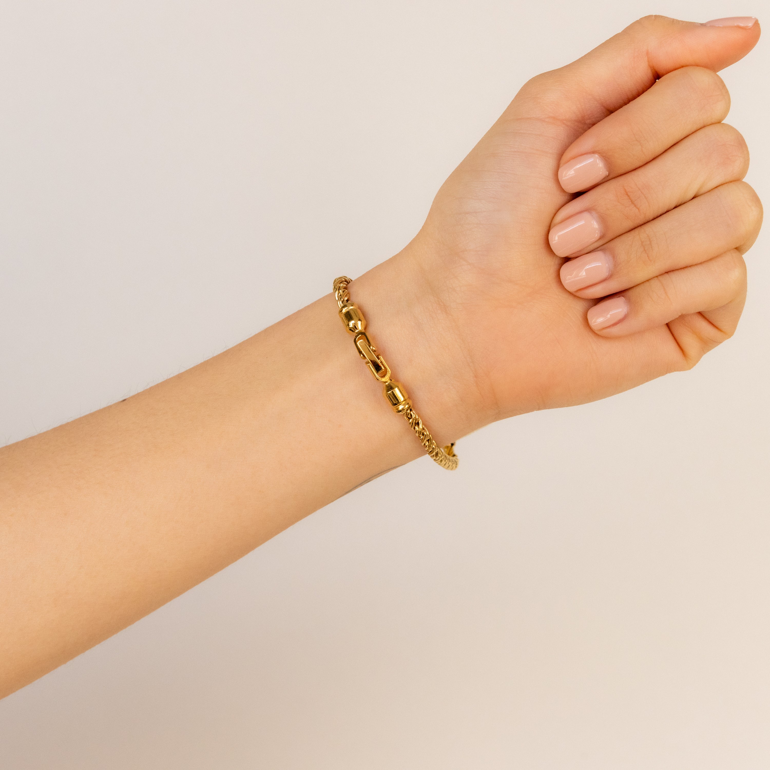 Vintage Junghans Swiss Round Rope Gold Watch