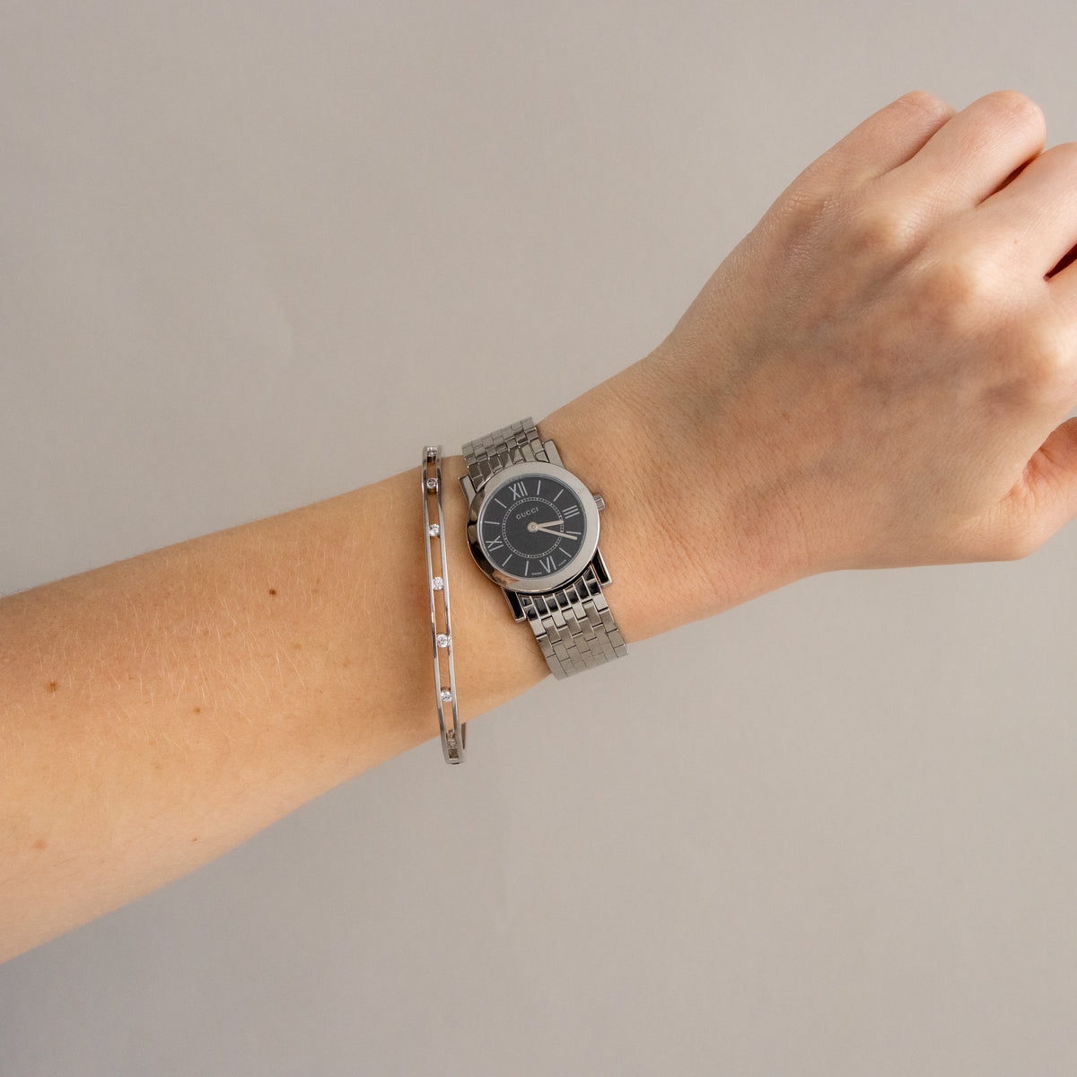 Gucci Womens / Unisex Silver Timepiece Watch Gucci YA134302 Guccissima 36MM Women main image 4