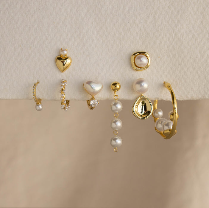 Romantic Pearl Earrings Set