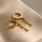 Dangling Diamond Chain Huggies