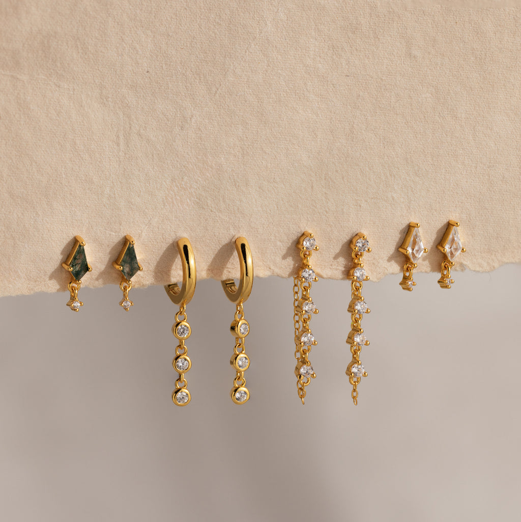 Dangling Diamond Chain Huggies