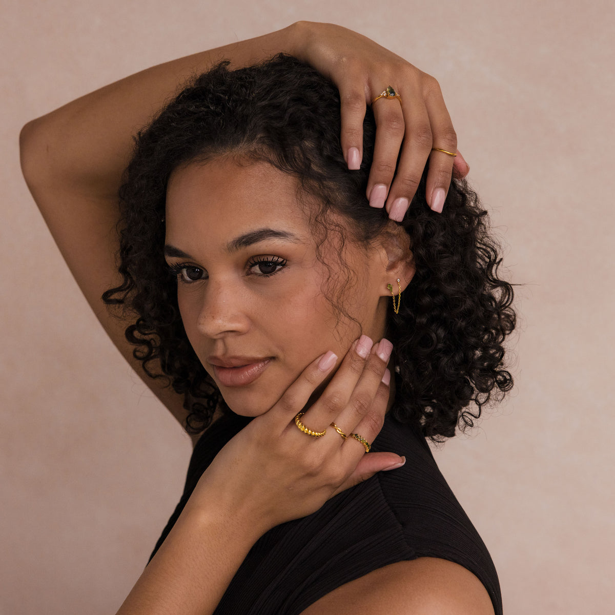 Agate Diamond Chain Earrings in 18K Gold