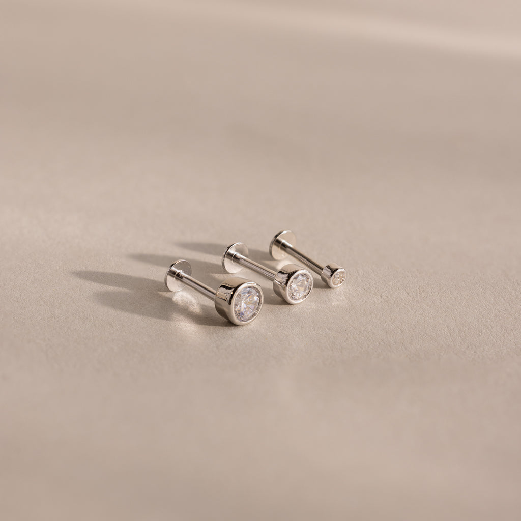 Round Diamond Bezel Flat Back Studs Set