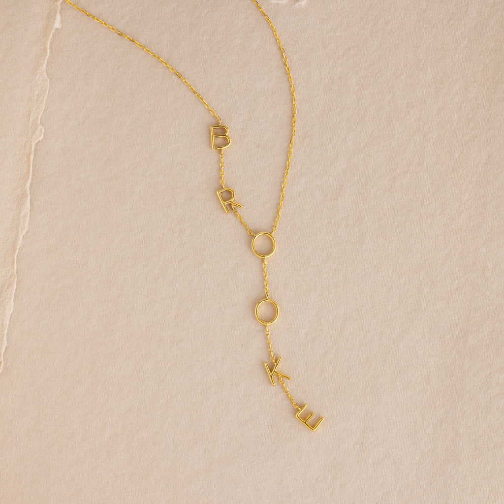 Lariat Name Necklace in 18K Gold
