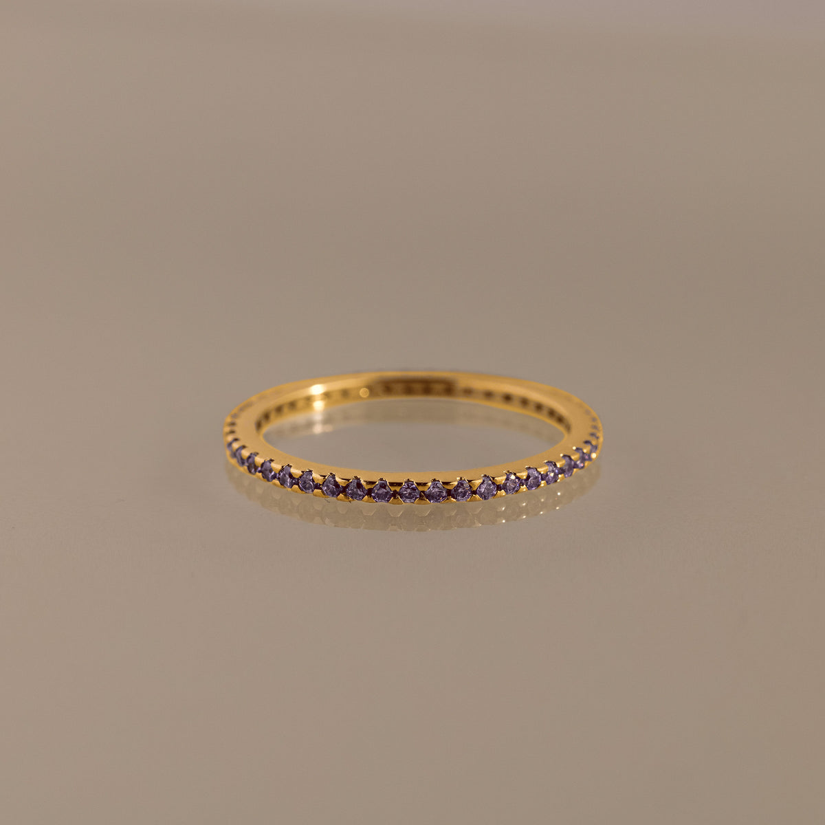 Bague avec pierre de naissance éternité 