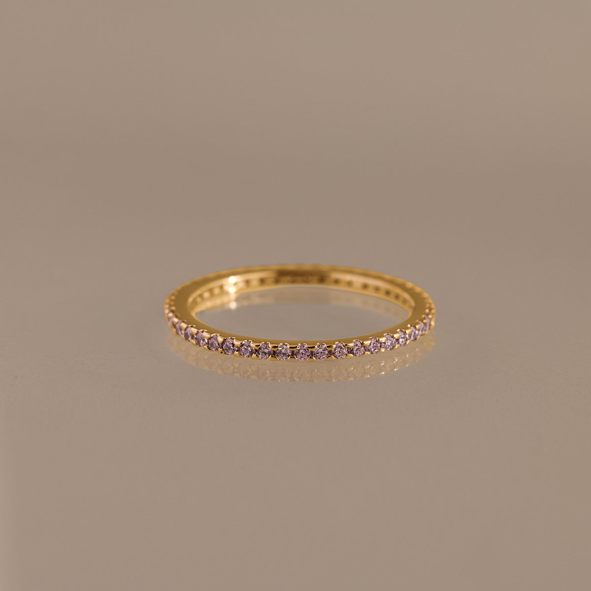 Bague avec pierre de naissance éternité 