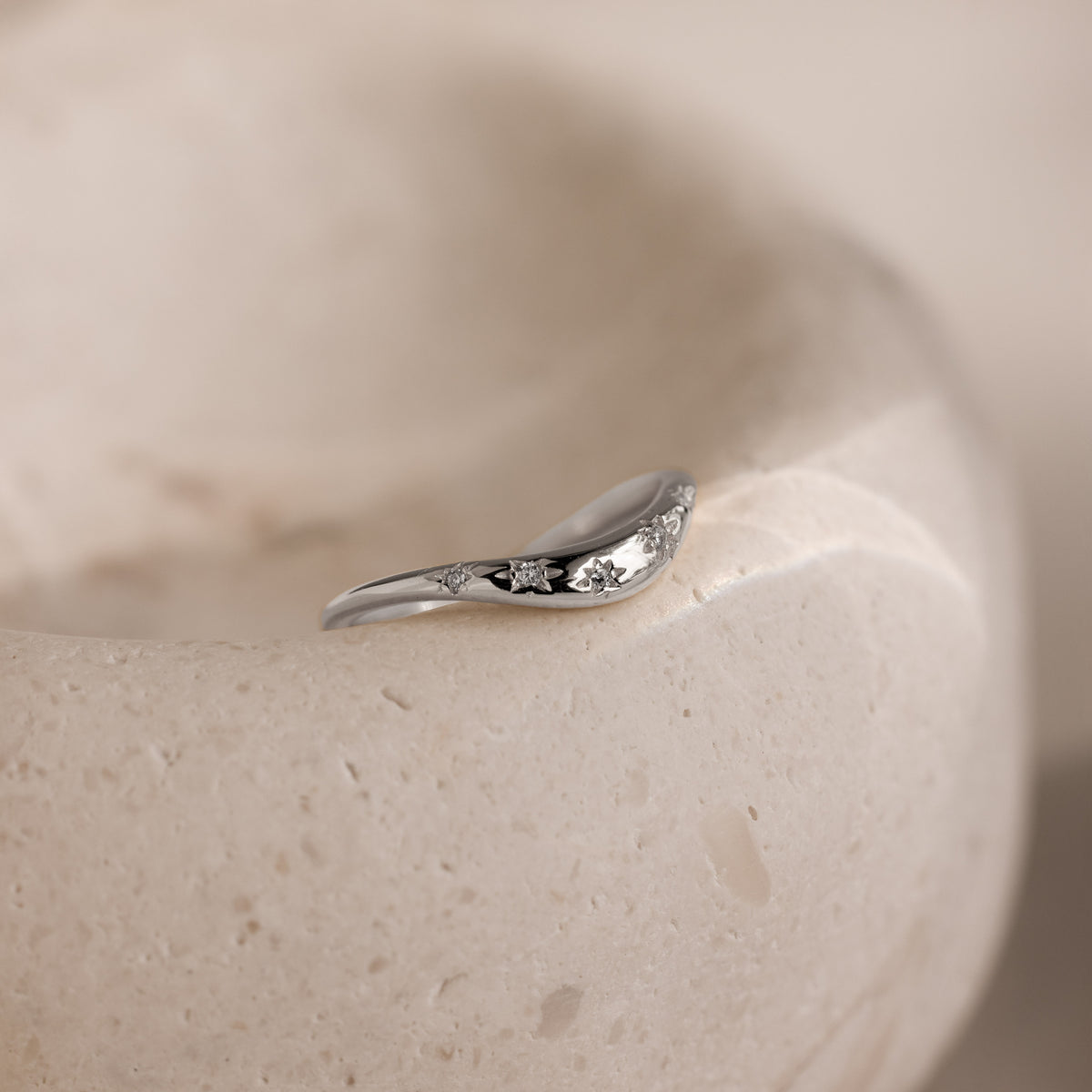 North Star Curve Dome Ring