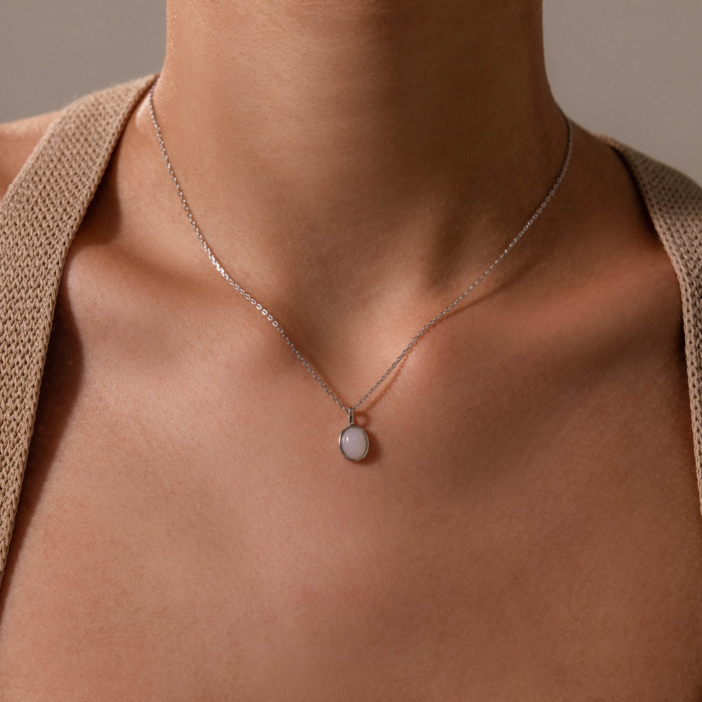 Moonstone Pendant Necklace in Silver