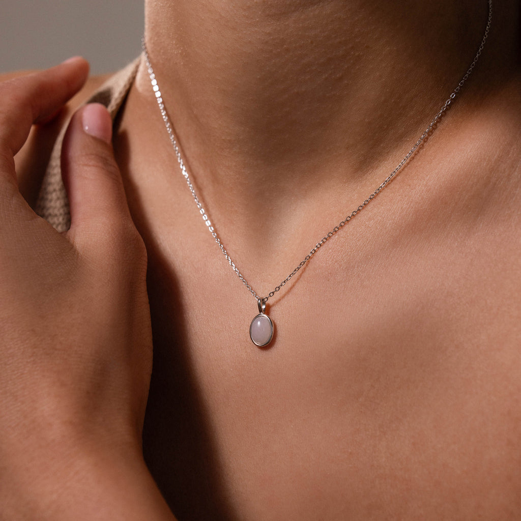 Moonstone Pendant Necklace in Silver