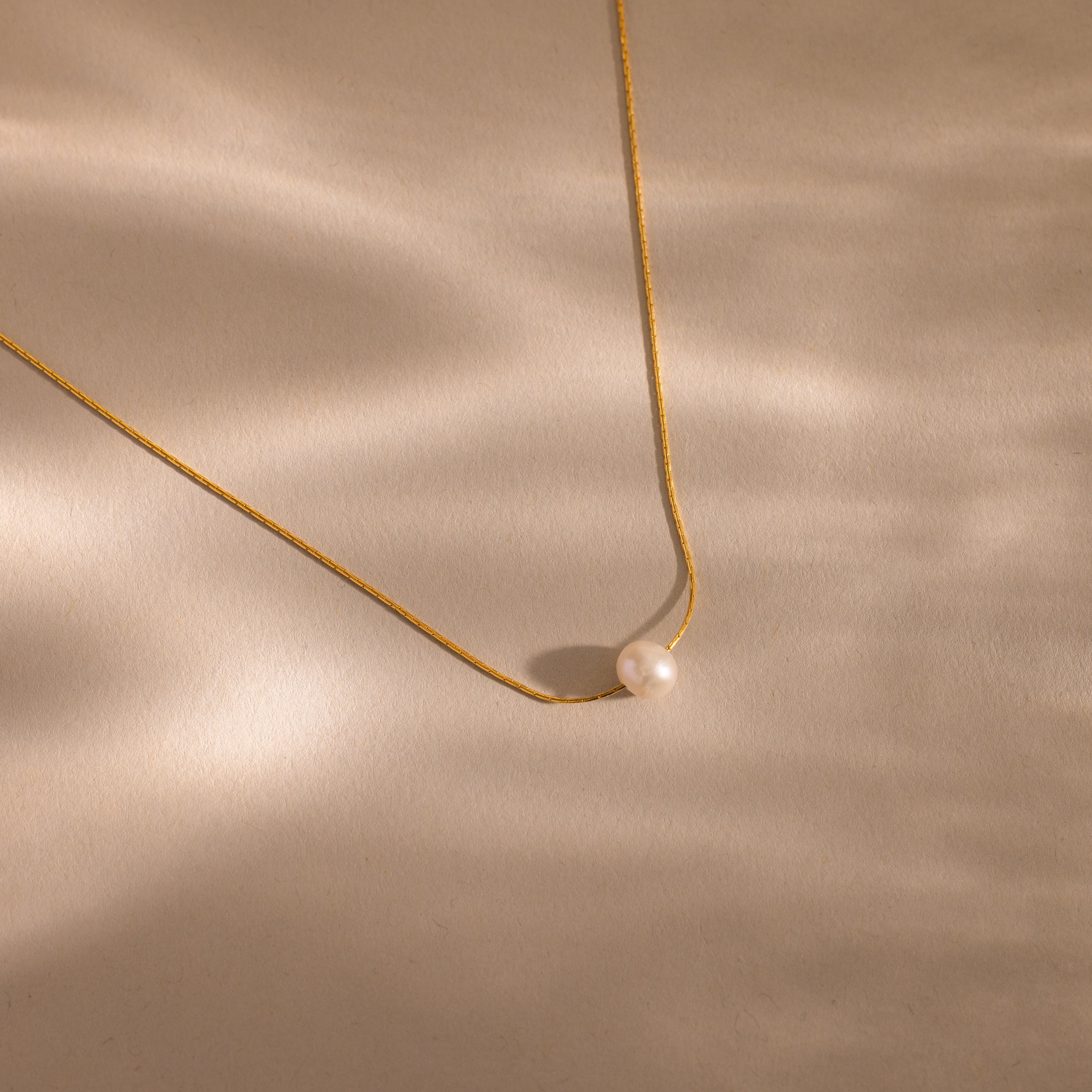 Dainty Pearl Jewelry Set in 18K Gold