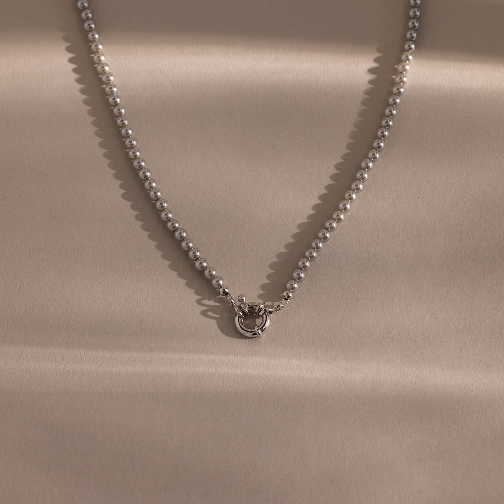 Smoky Pearl Clasp Necklace in White Gold