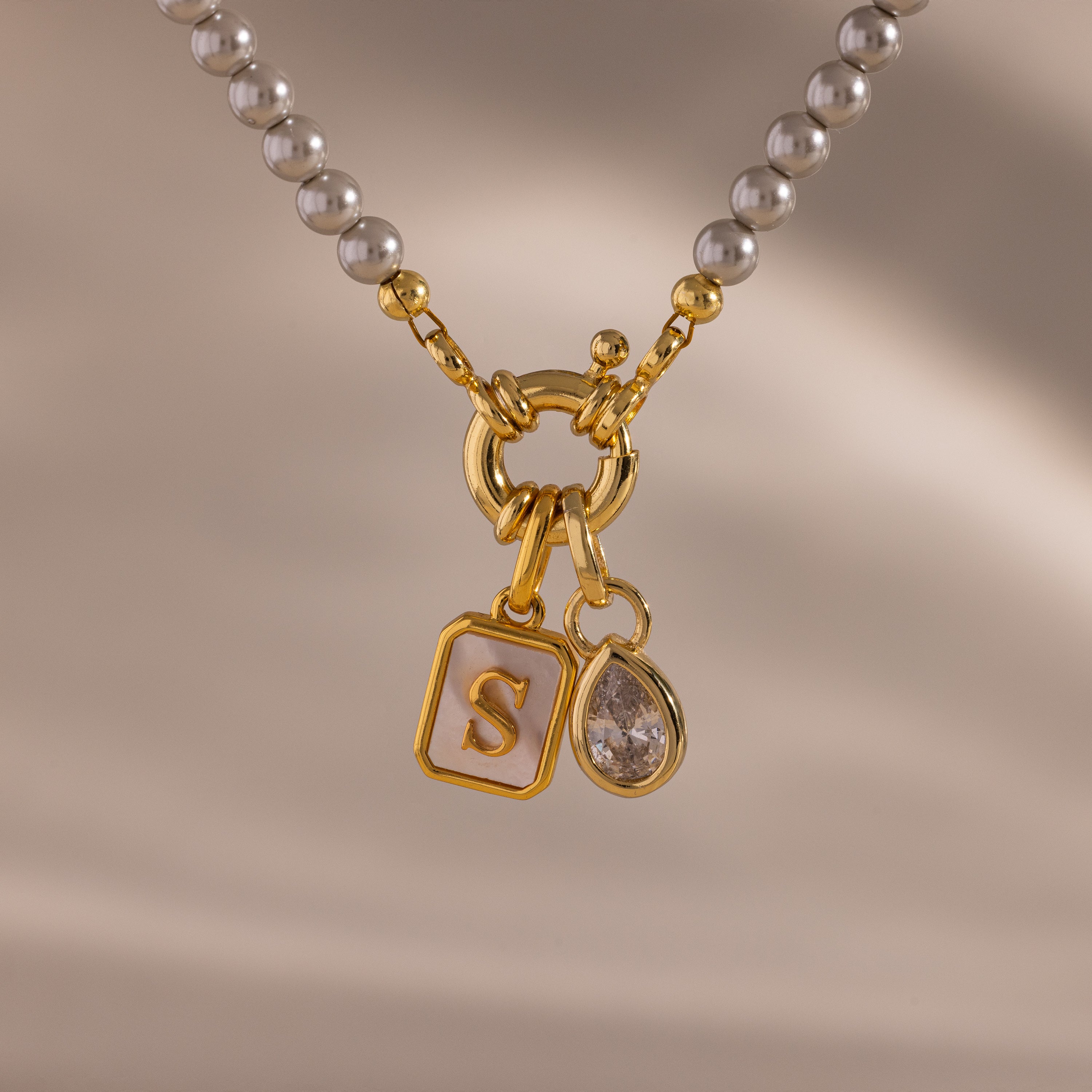 Smoky Pearl Clasp Necklace