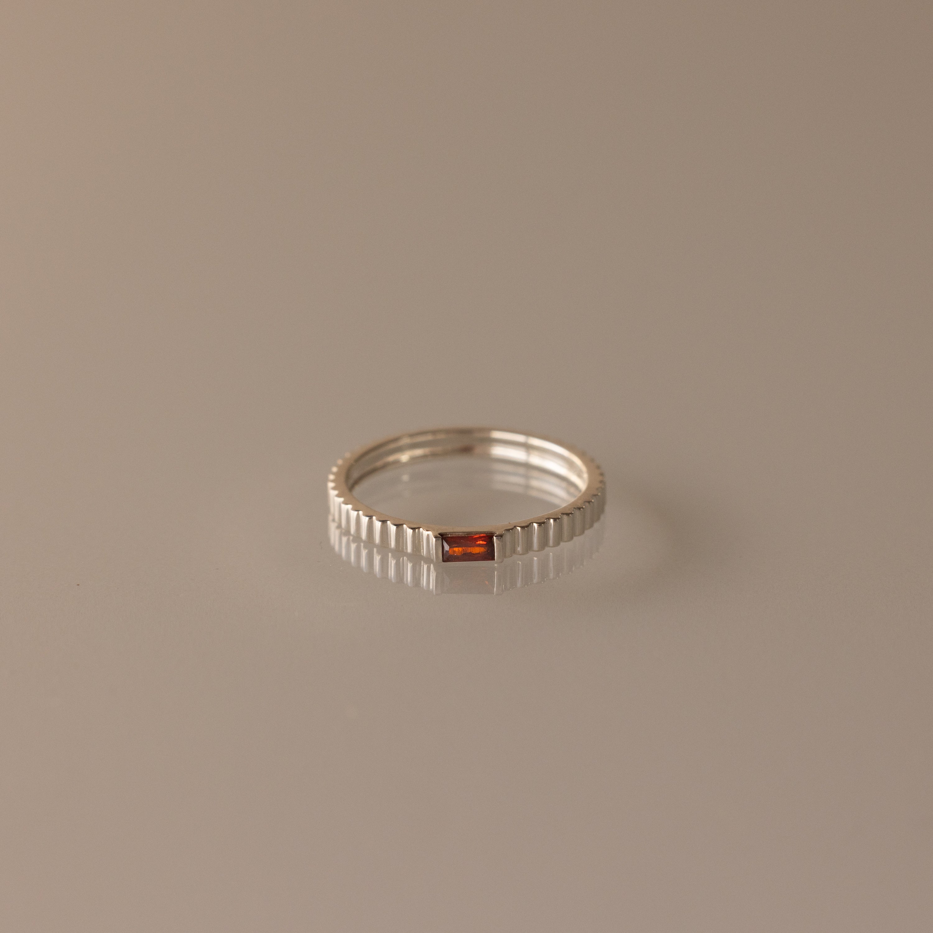 Dainty Ribbed Garnet Ring