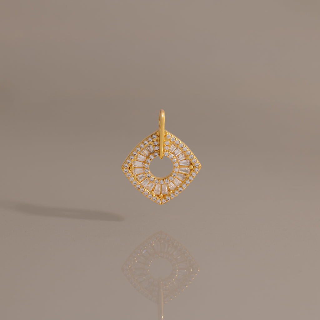 Art Deco Halo Charm in 18K Gold