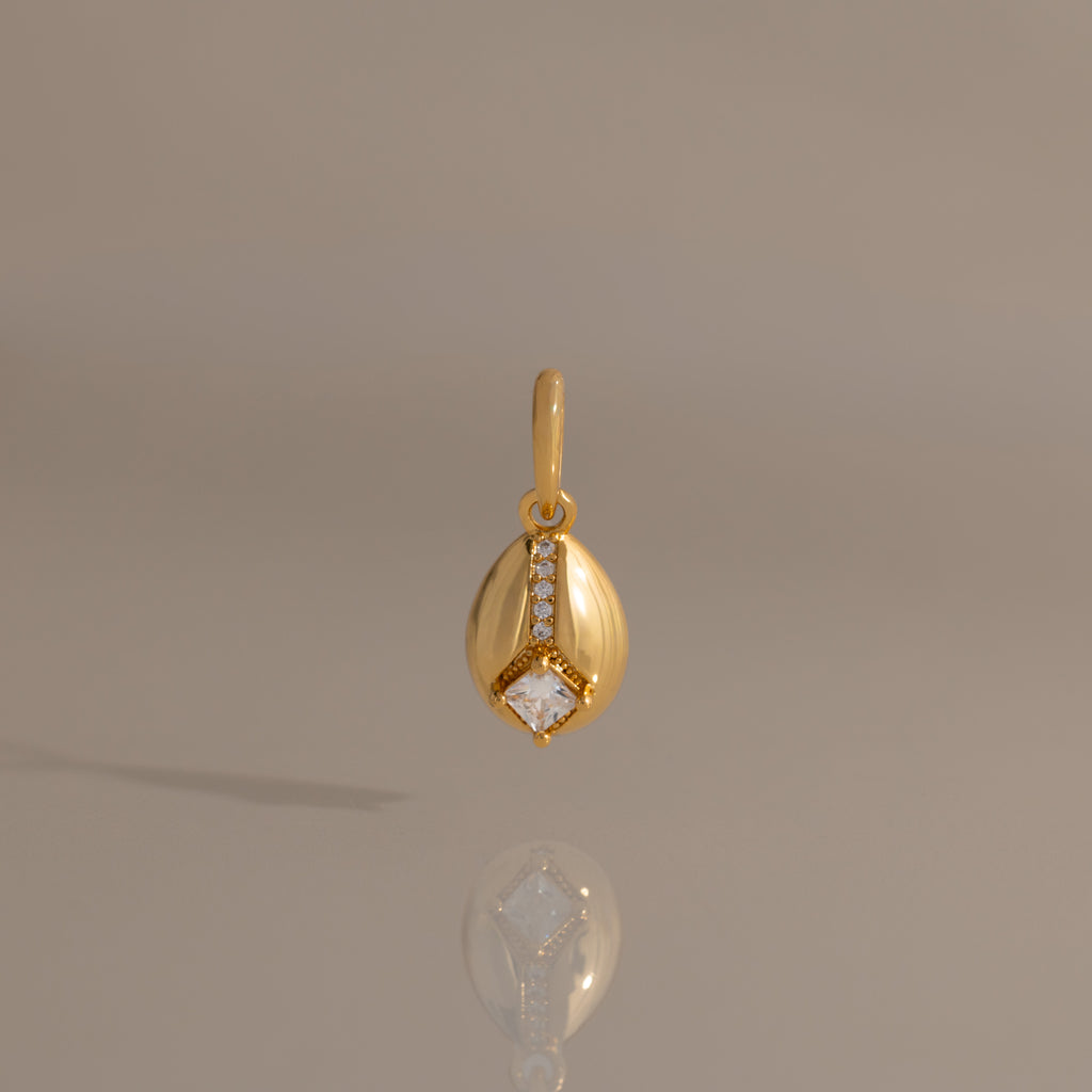 Nova Diamond Charm