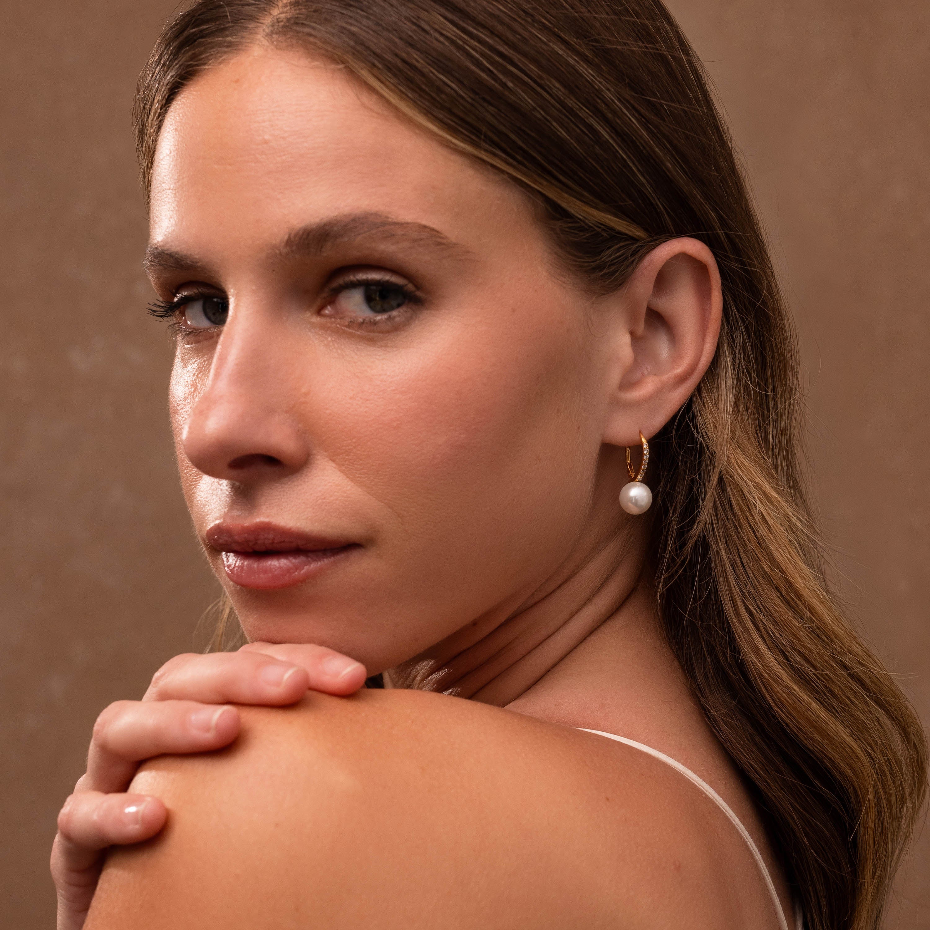 Shimmer Pearl Drop Earrings in 18K Gold