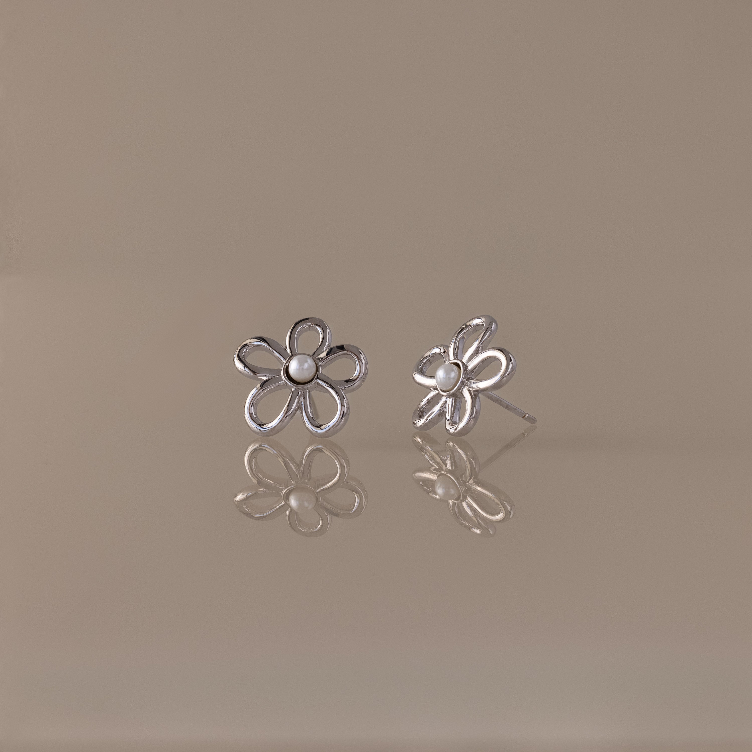 Lila Flower Pearl Studs in Silver