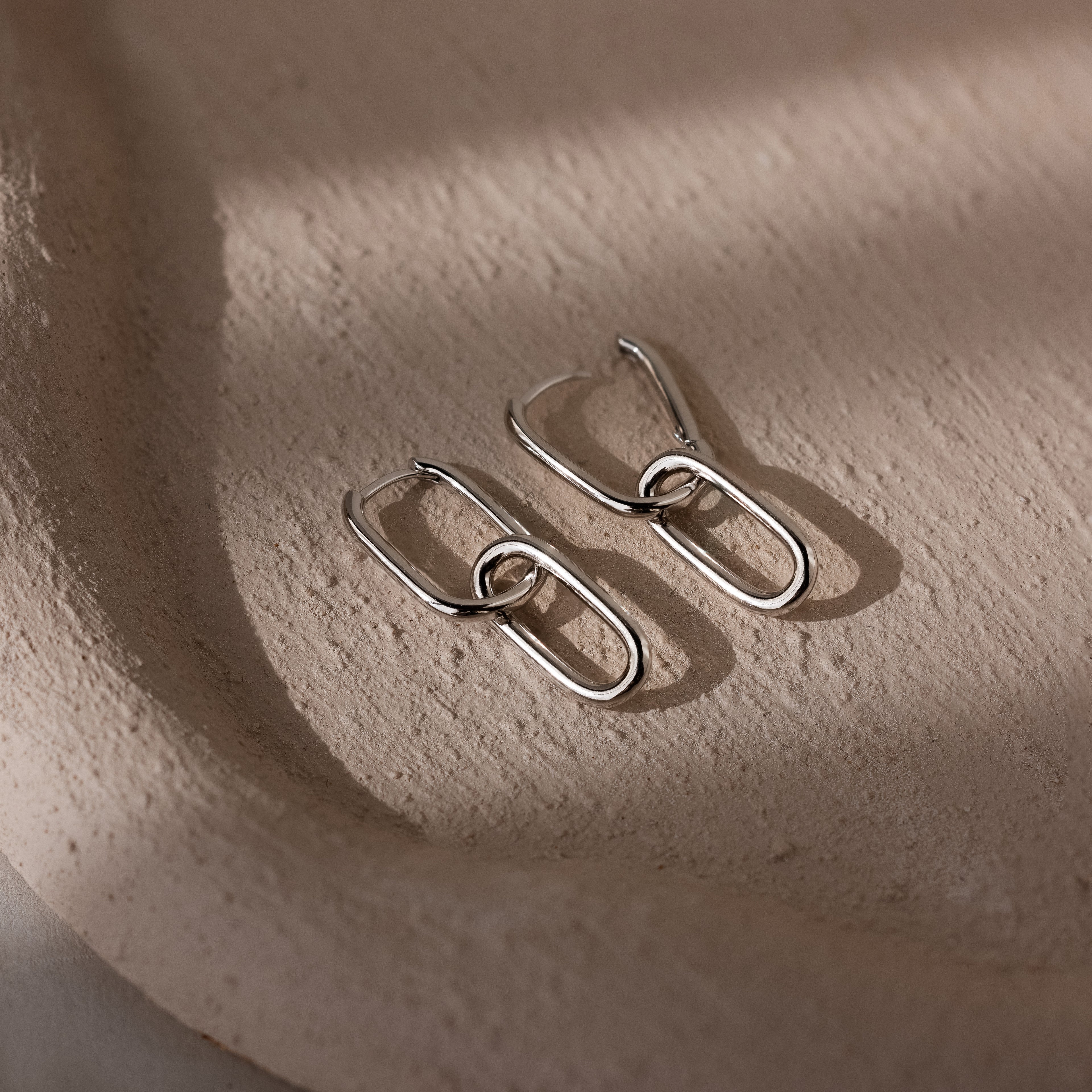 Amanda Link Earrings in Silver