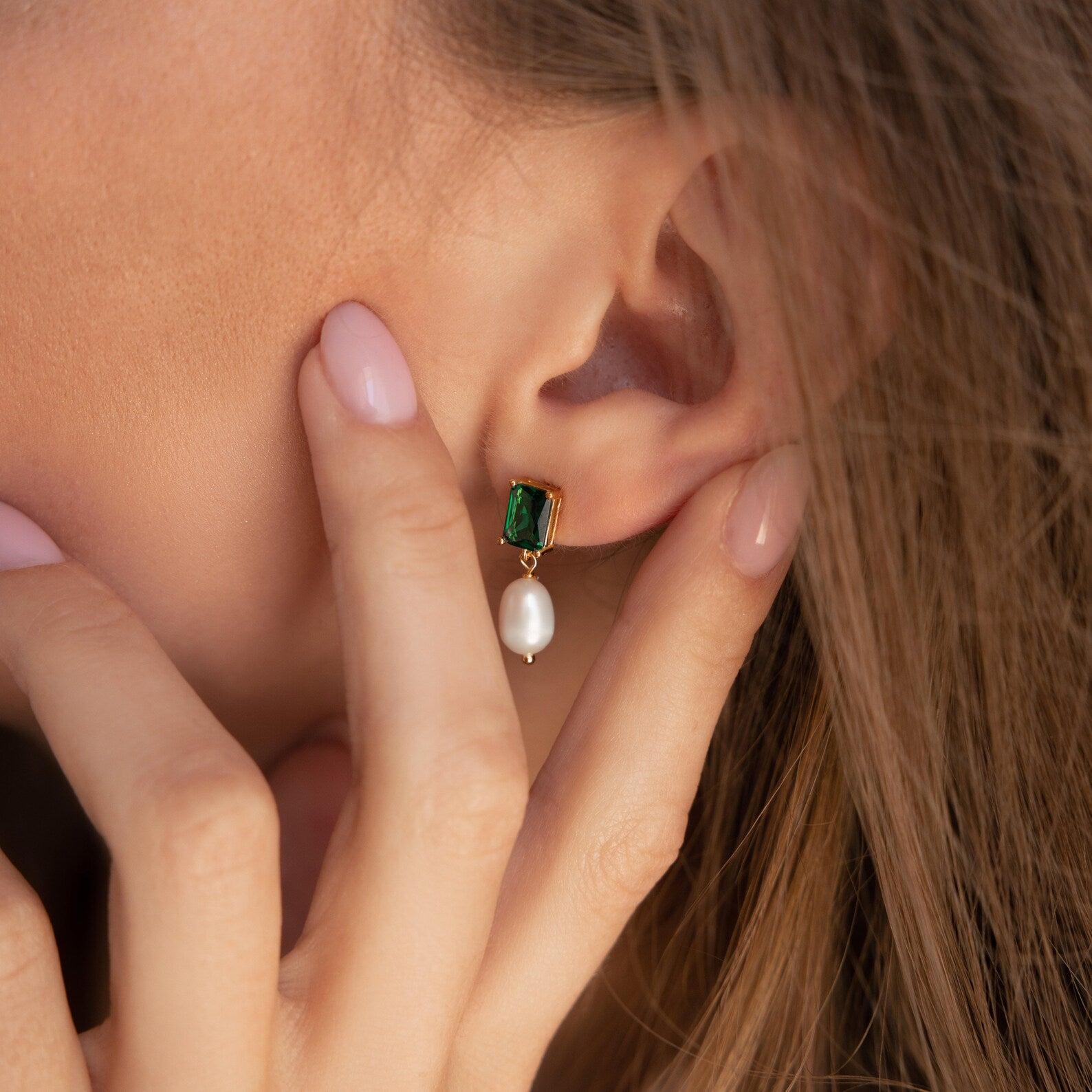 Emerald Pearl Drop Earrings