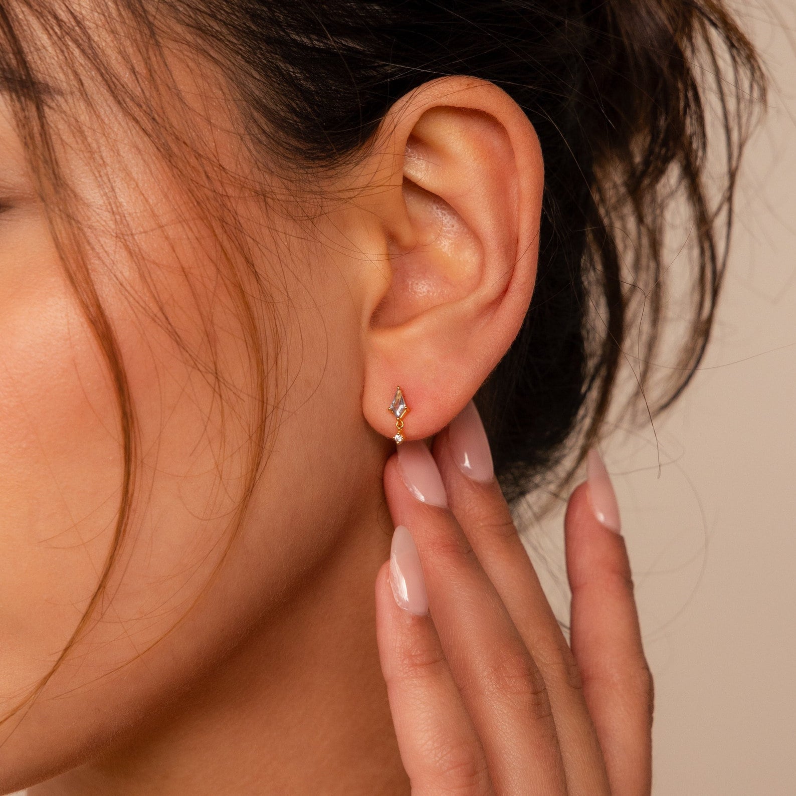 Conjunto de aretes de diamantes azules