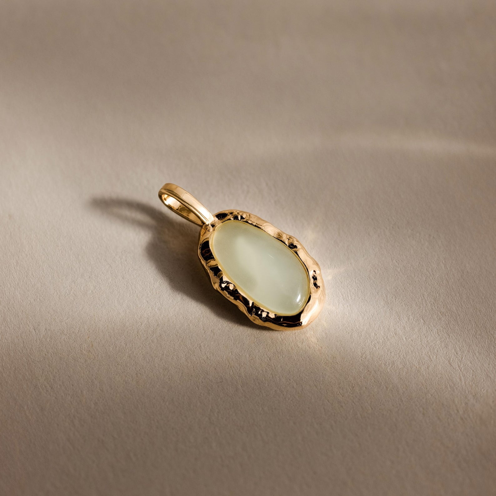 Aura Seafoam Charm in 18K Gold