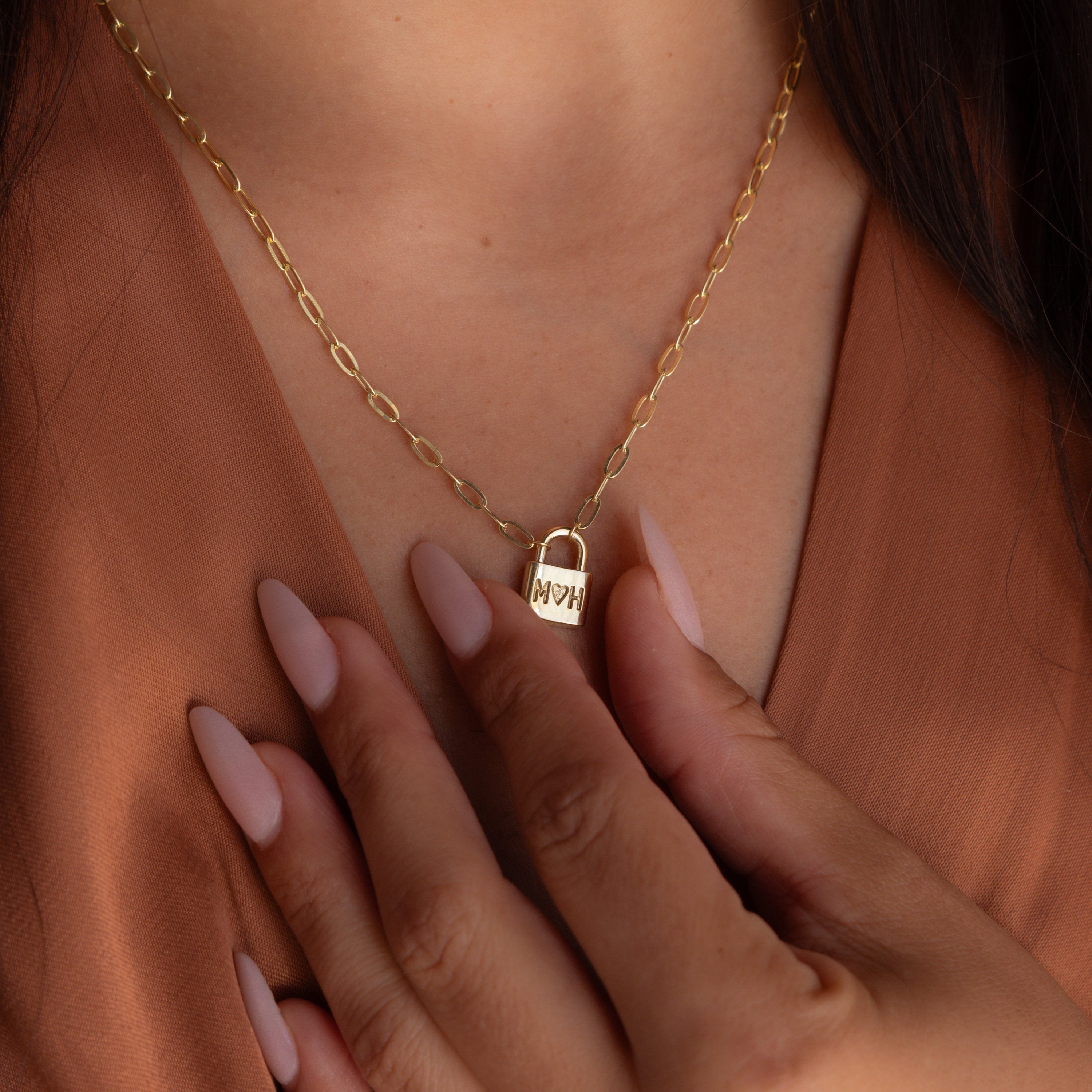 Padlock Necklace - Initial Necklace (18k gold) by Talisa