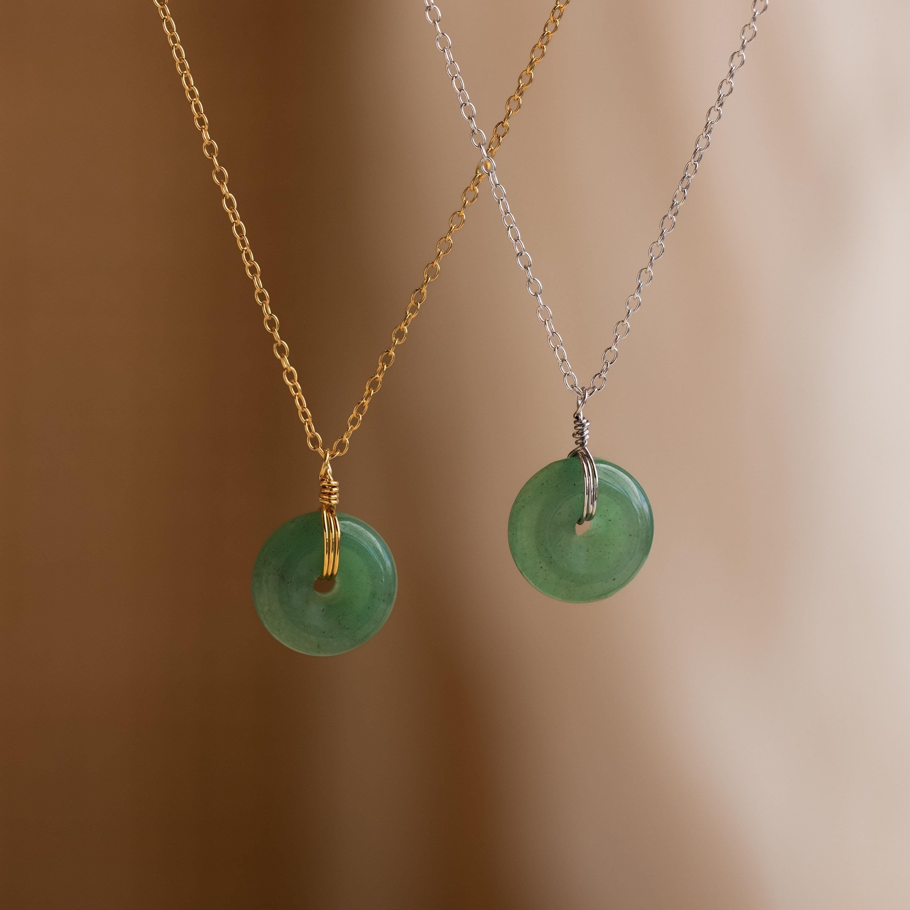 Round Jade Pendant Necklace 18K Gold