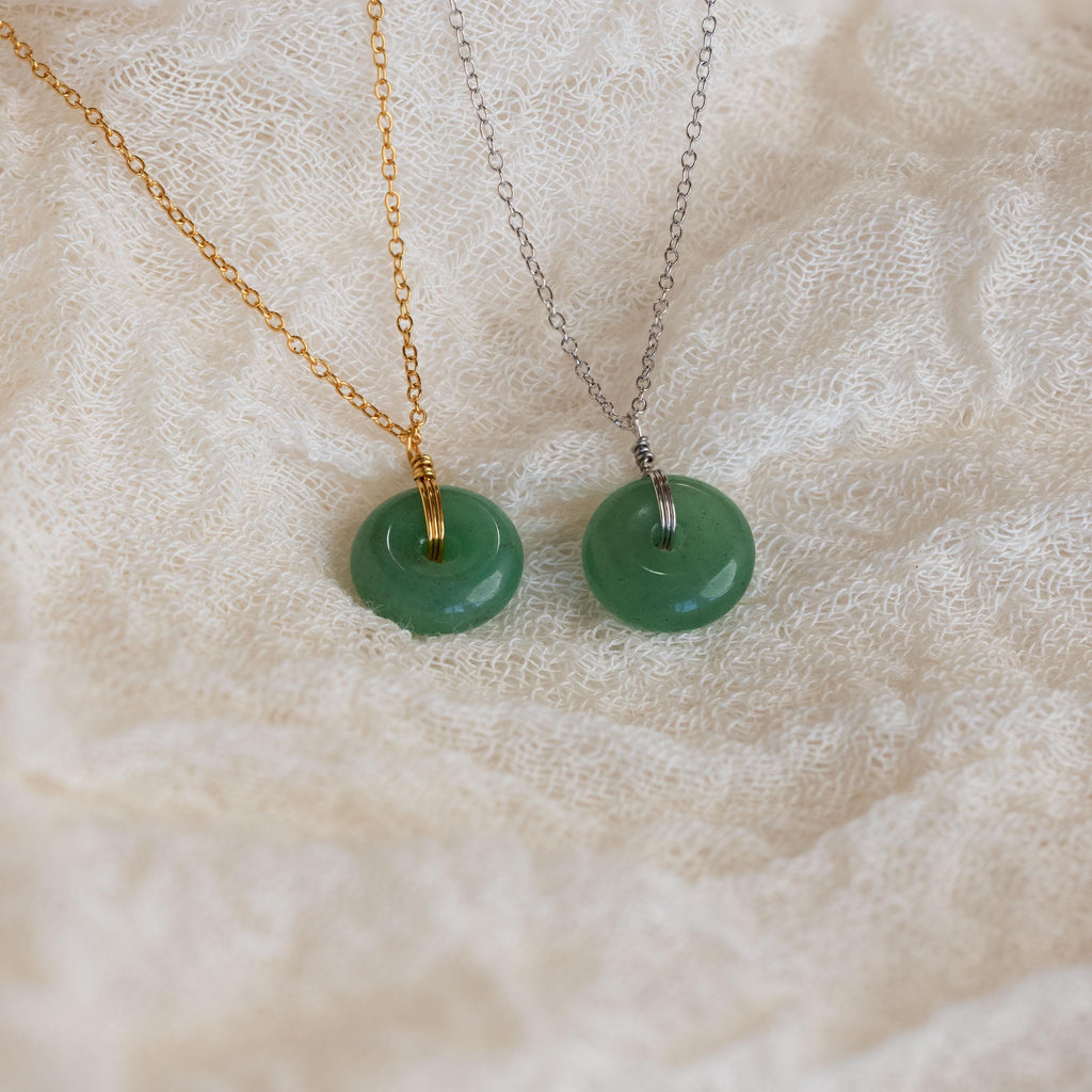 Round Jade Pendant Necklace-Necklaces-Caitlyn Minimalist